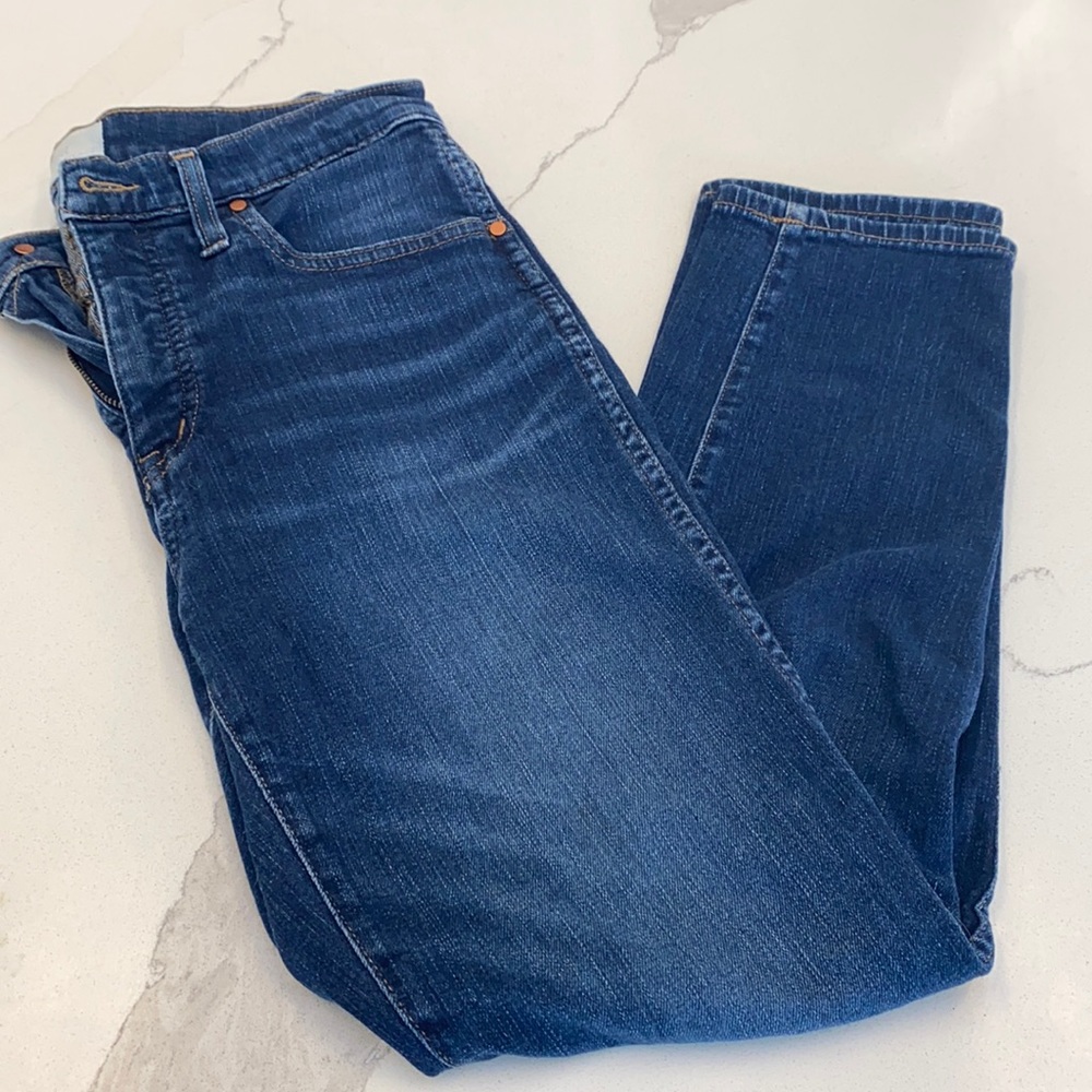 Size 28 dark wash mid rise Caslon jeans